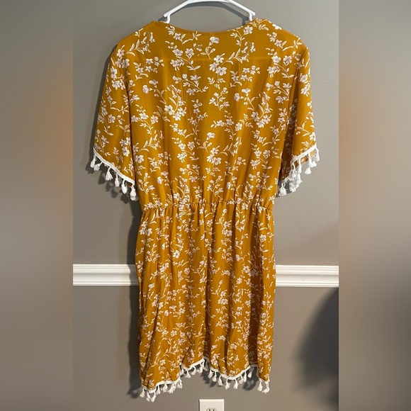 Faux Wrap Floral Tassel Dress - Picture 5 of 11